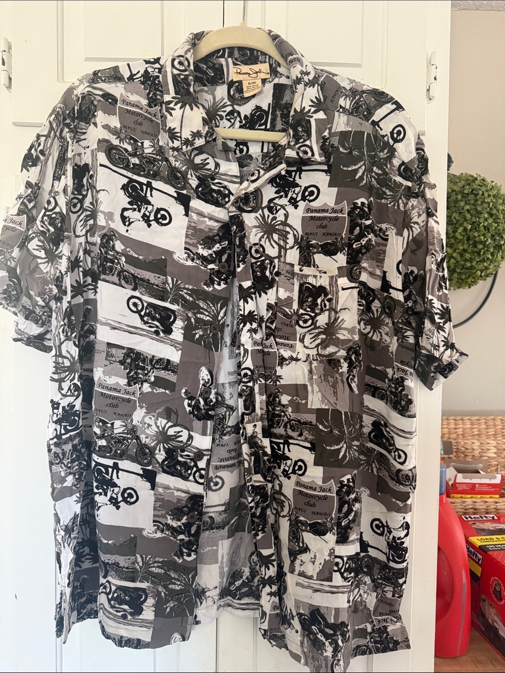 Panama Jack Men’s Black & White Short-Sleeve Button-Down Shirt